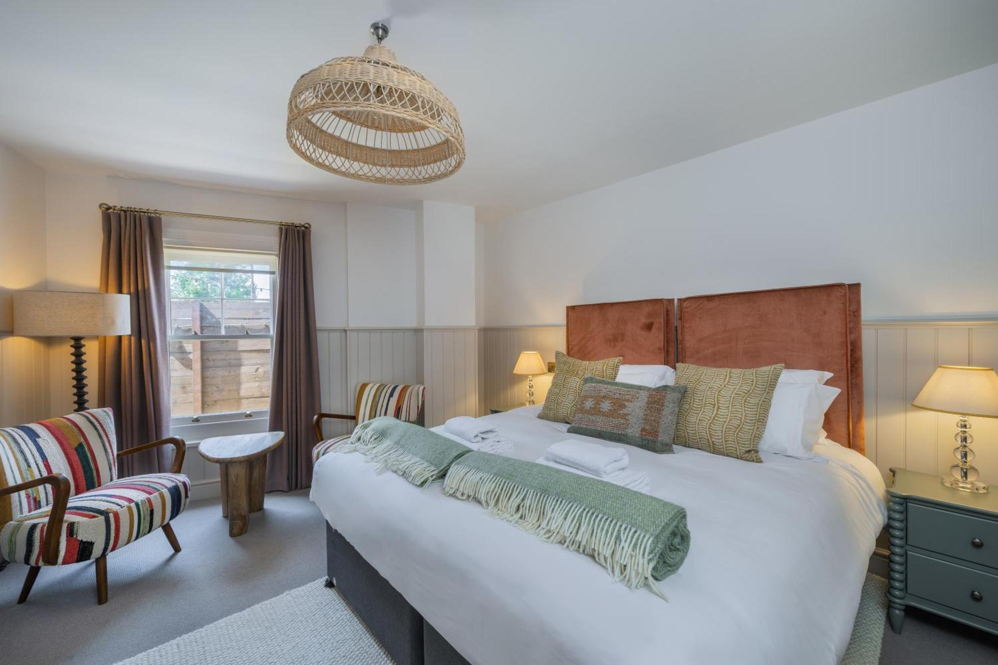 Superior Double Room,1516324255:JPEG